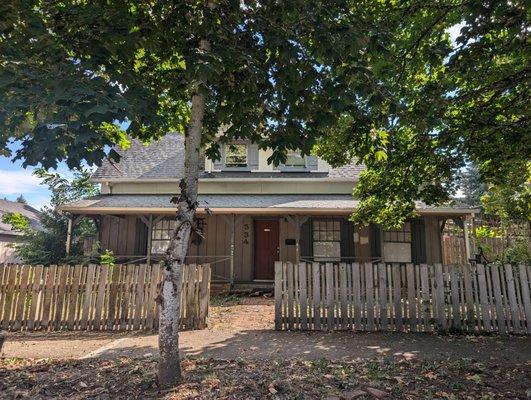 A Hillsboro home sold to for cash. No repairs or cleanout needed before closing.