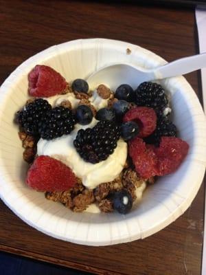 Yummy!!! Yogurt berries and granola