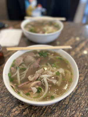 Pho Lee