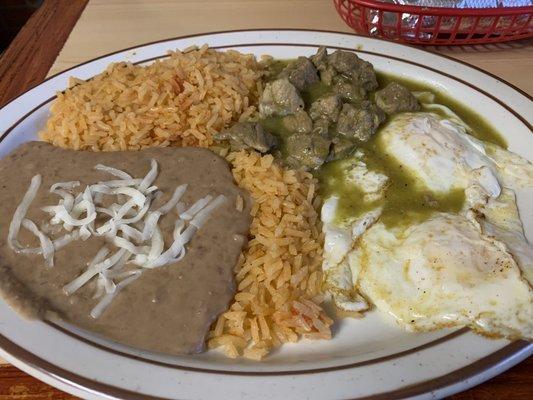 Huevo ranchero with chili verdes