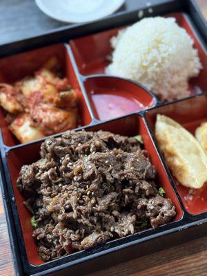 Bulgogi lunch bento box