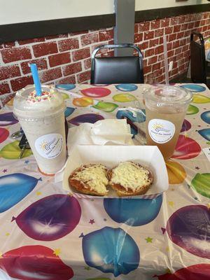 Pizza bagel, birthday cake shake, and raspberry cranberry tea