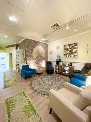 Asilomar Beauty Bar by Lauren Racusin