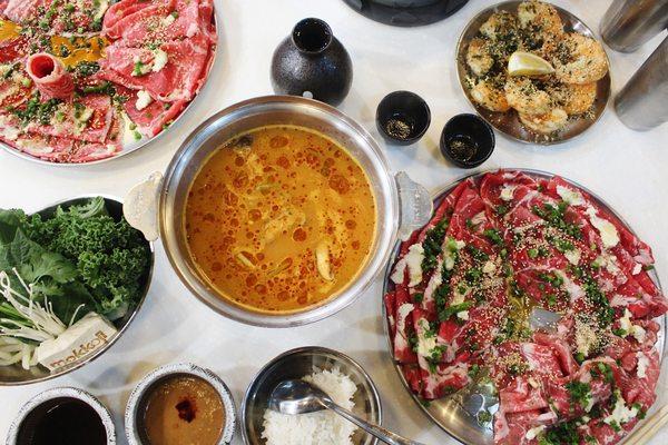 Beef Sampler marinated with Spicy Pork Broth