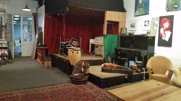 Open mic night on wed