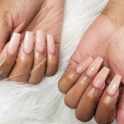 Nude acrylic full set.