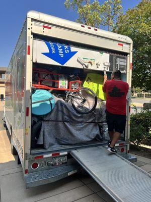 365 Days Labor Movers