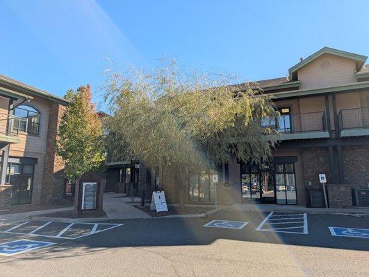 Lauzon and Lauzon CPAs