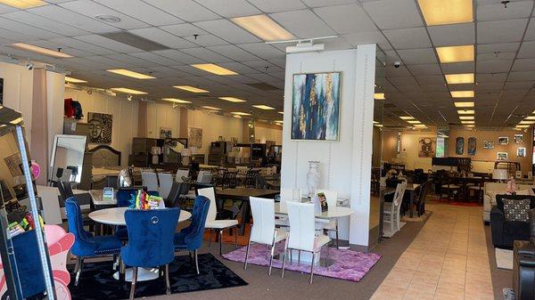 A&M Discount Furniture - Valley Stream