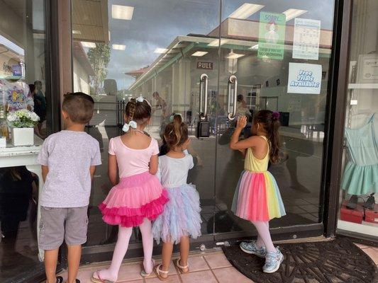 Aloha Dance Studio