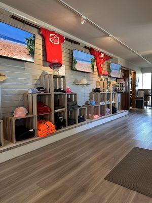 Back again for another Amazing tour. Fly over Haleakala and the Hana rainforest, and land on an ocean-facing cliff.