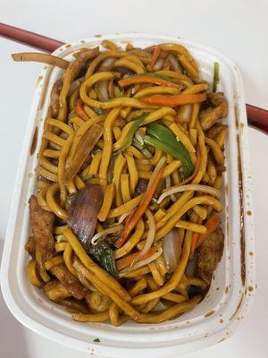 Chicken Lo Mein