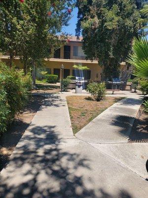 Sycamores Apartments