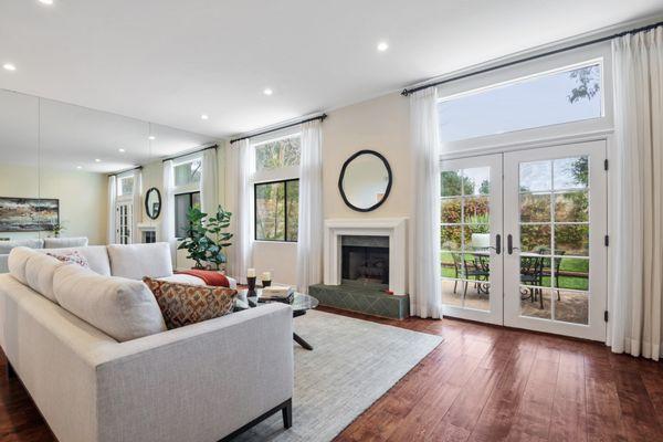 Tina Lucarelli -The One Luxury Properties