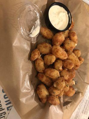 Pounder’s Bar and Grill