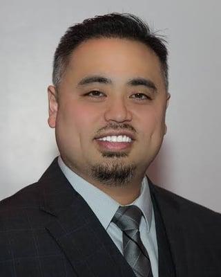 Farmers Insurance - Anthony Sue