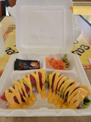 Spicy dragon roll
