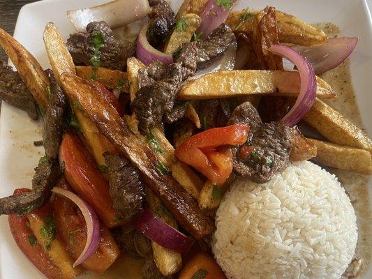 Los Andes Peruvian Restaurant