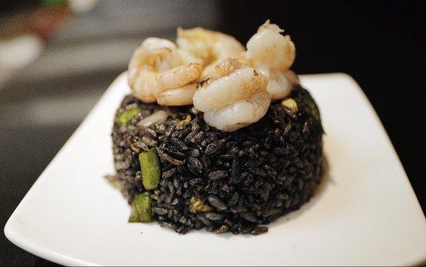 shrimp with cuttlefish ink Fried Rice