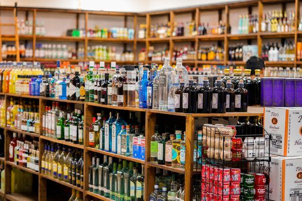 Creek Liquor Wine & Cigar