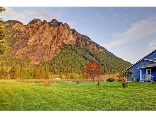 Would you get tired of this view? Let me help you find your next home!