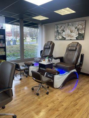 Pedicure massage chair