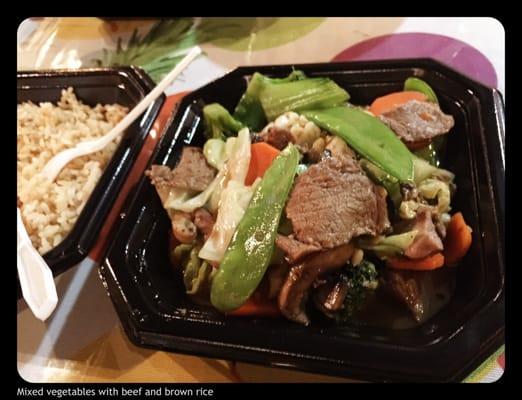 Mixed vegetables with beef and brown rice