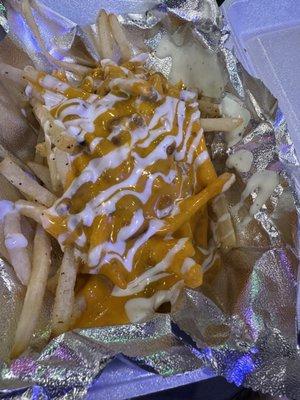 Halal Kitchen and Wingeats