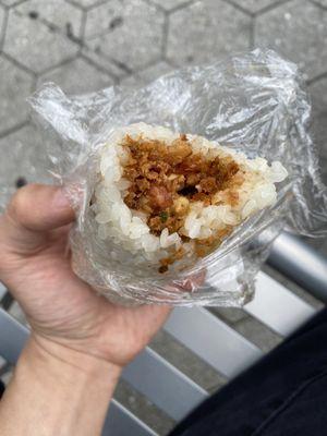 Generous crunchy filling of sticky rice roll