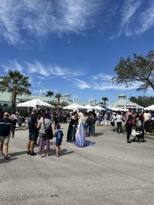 Ft. Lauderdale Airport Tri-rail Station