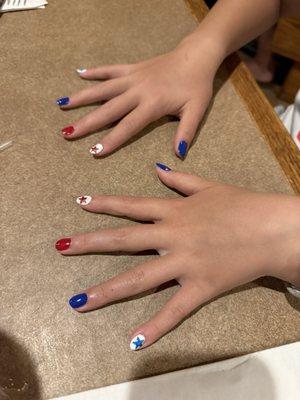 Friendly, affordable patriotic nails for the 4th!