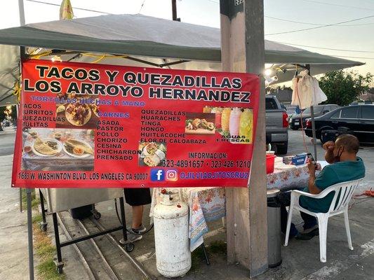 Martes a domingo abiertos