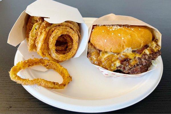 Mission Burgers & Chicken