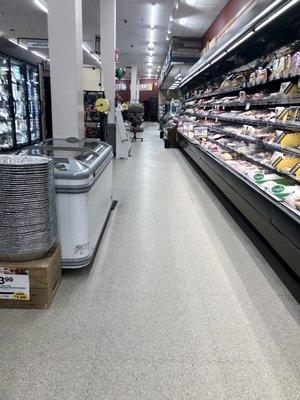 Big Y Longmeadow MA. Small store, clean and remodeled.