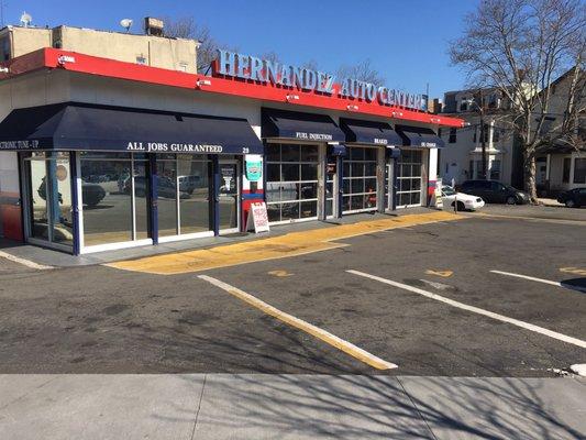 Hernandez Auto Center