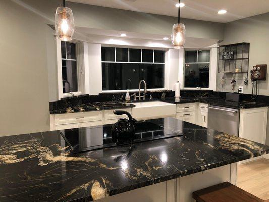 DECORA CABINETRY AND TITANIUM BLACK COUNTERTOPS