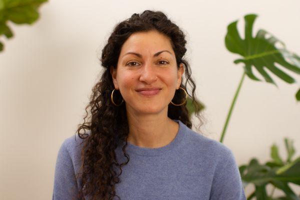 Dr. Ayelet Krieger, therapist for couples and individuals who are struggling with grief, depression, anxiety.