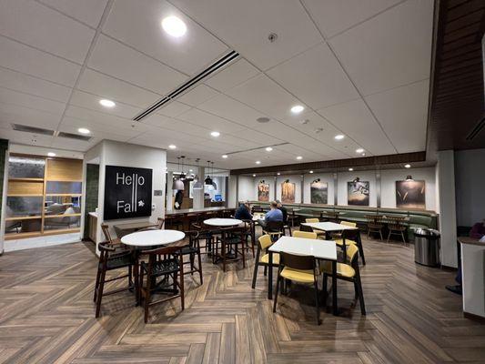 Really nice breakfast area