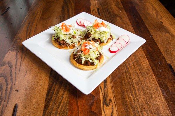 Sopes Asada