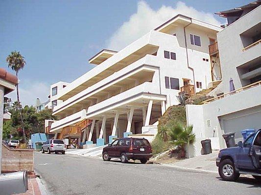 Bobby Catania - Infinity Real Estate Services