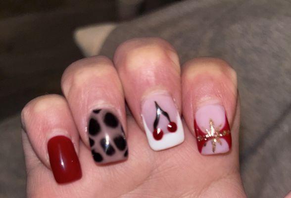 I never asked for this length and they look chunky and the design looks crappy.