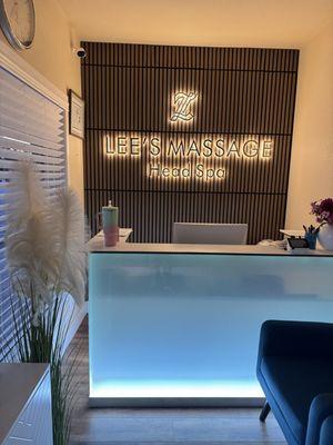 Lee’s Massage & head Spa