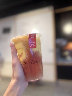 YiFang Taiwan Fruit Tea