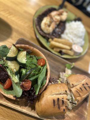 Coquito's Latin Cuisine Restaurant