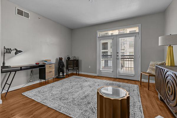 Village on the Green Apartments