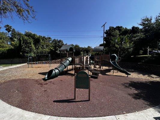 La Mesa Rec Center Playground