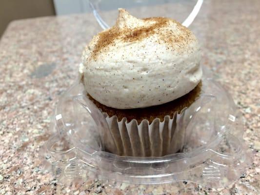 Sugar & Spice Sweet September Cupcake @ Yo Place (^_^) she responded to my request! yay!