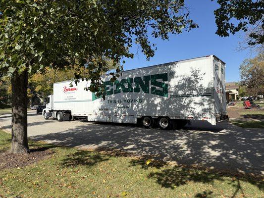 They brought the BIG truck!