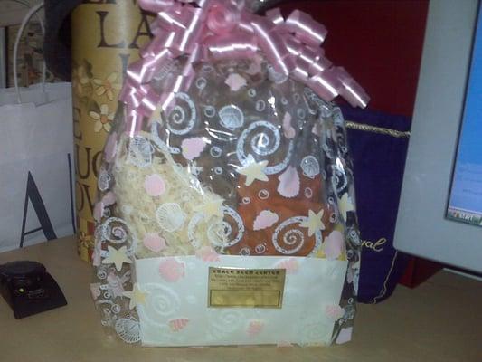 A gift from Hawaii, received in Cali. :)