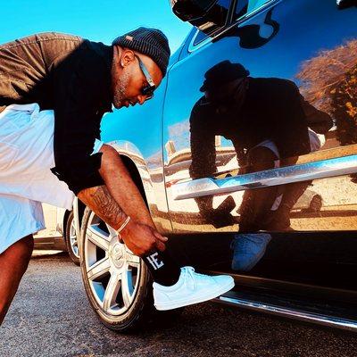 Luxury Lifestyles- Classic Black Socks